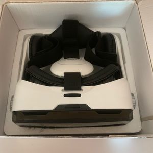 BOBOVR Z4 Virtual Reality headset